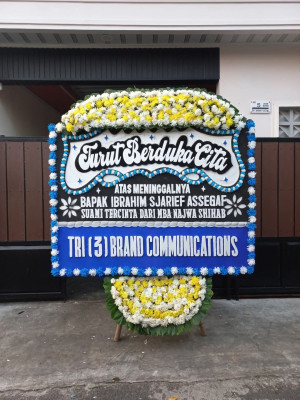 Papan Bunga Duka di Wek Ii